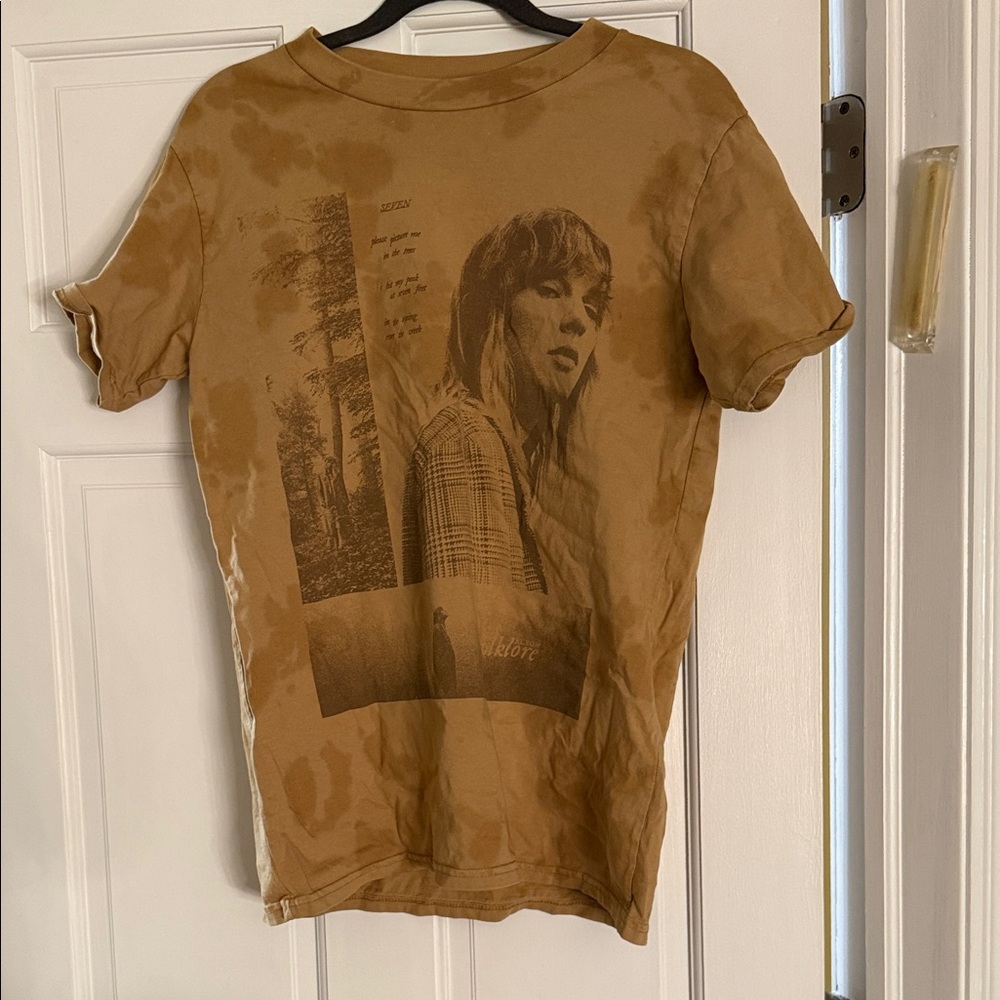 Taylor Swift "seven" Tie-Dye T-Shirt